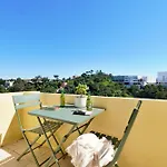 Mbird 19 Penthouse 501 Apartment Estoril