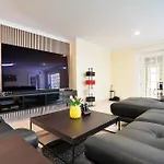 Mbird 19 Penthouse 501