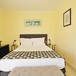 Mbird 19 Penthouse 501 * Estoril