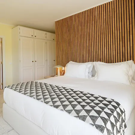 Mbird 19 Penthouse 501 Lägenhet Estoril