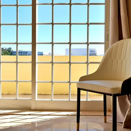 Mbird 19 Penthouse 501 Lägenhet Estoril