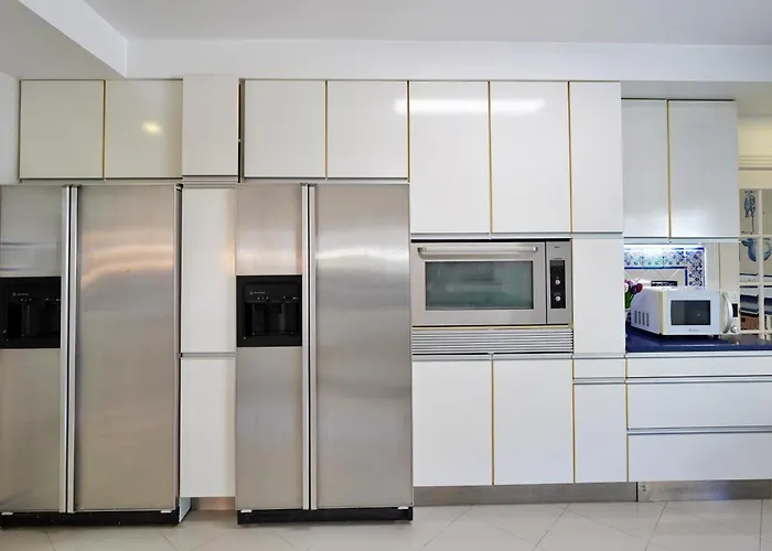 Mbird 19 Penthouse 501 إستوريل