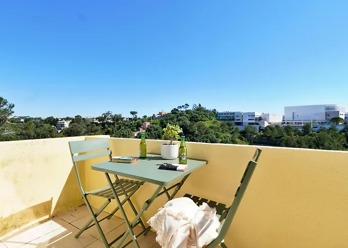 Mbird 19 Penthouse 501 شقة إستوريل
